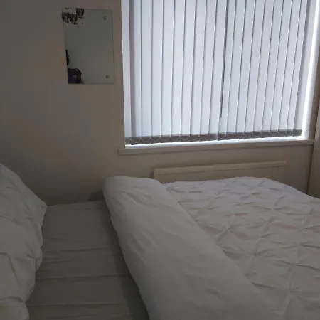 Δωμάτια σε οικογενειακή κατοικία Fresher Space *