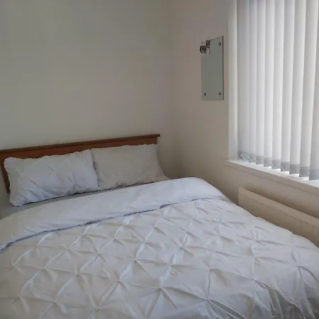 Fresher Space Δωμάτια σε οικογενειακή κατοικία Μπέρμιγχαμ